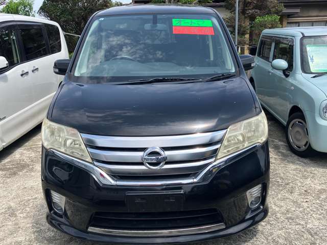 Nissan Serena 2
