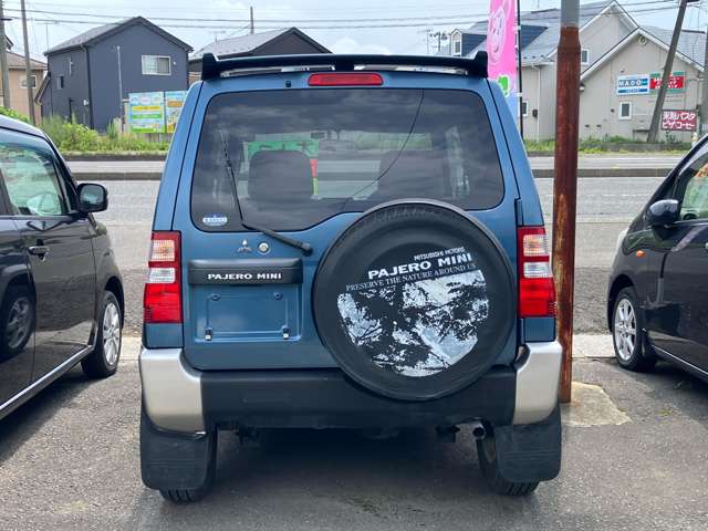Mitsubishi Pajero Mini 5