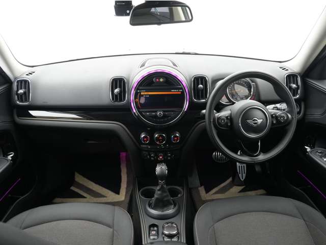 MINI Crossover 4
