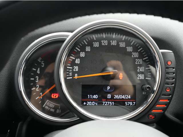 MINI Crossover 5