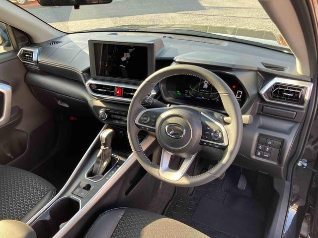 Daihatsu Rocky 7