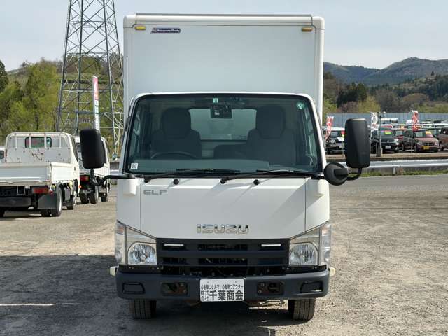 Isuzu Elf 2