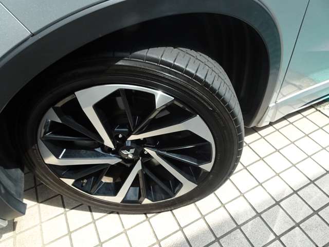 Mitsubishi Outlander 10