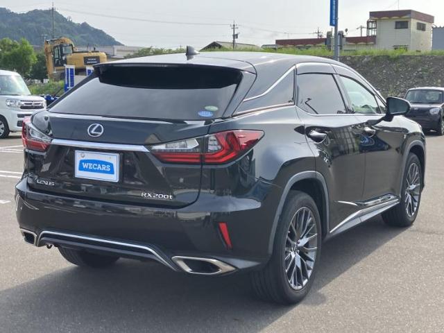 Lexus RX 6