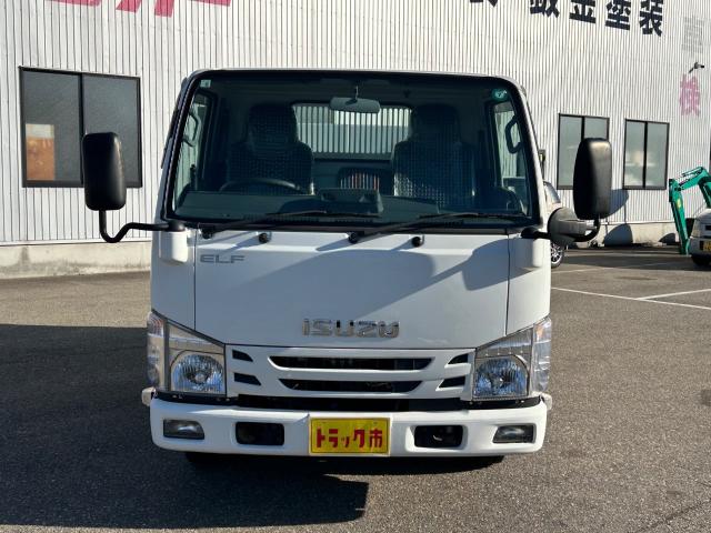 Isuzu Elf 3