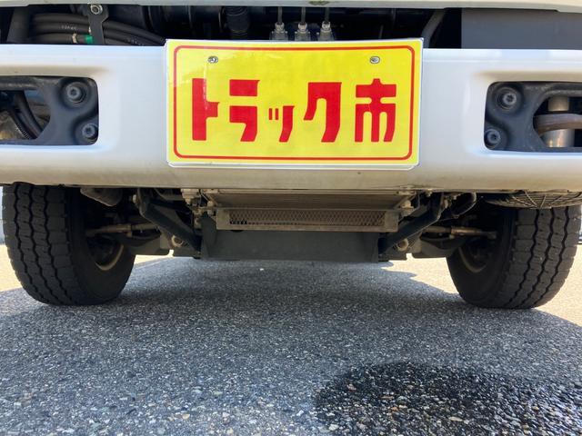 Isuzu Elf 4