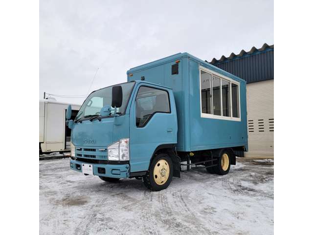 Isuzu Elf 3