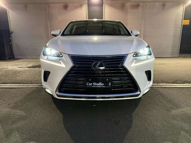 Lexus NX 2