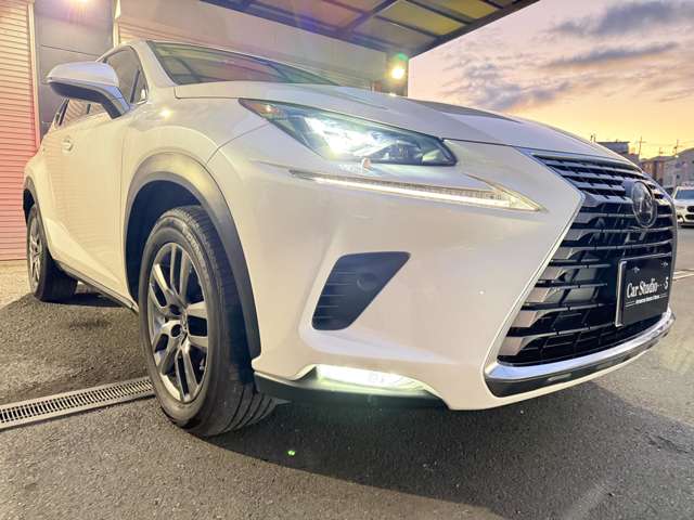 Lexus NX 7