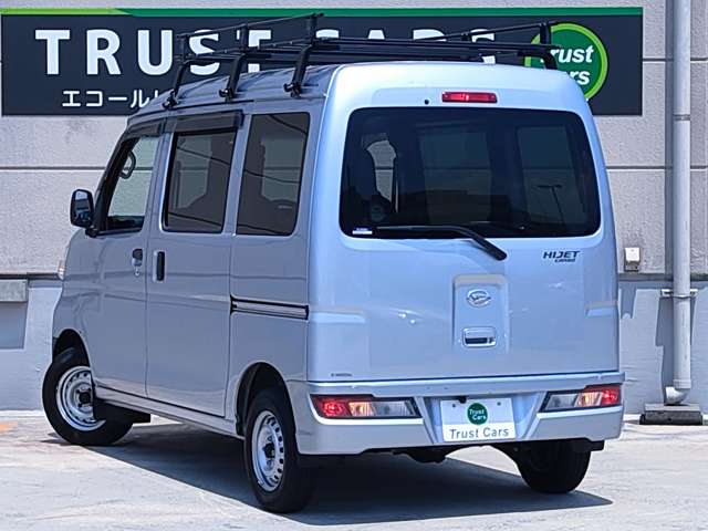 Daihatsu Hijet Cargo 9