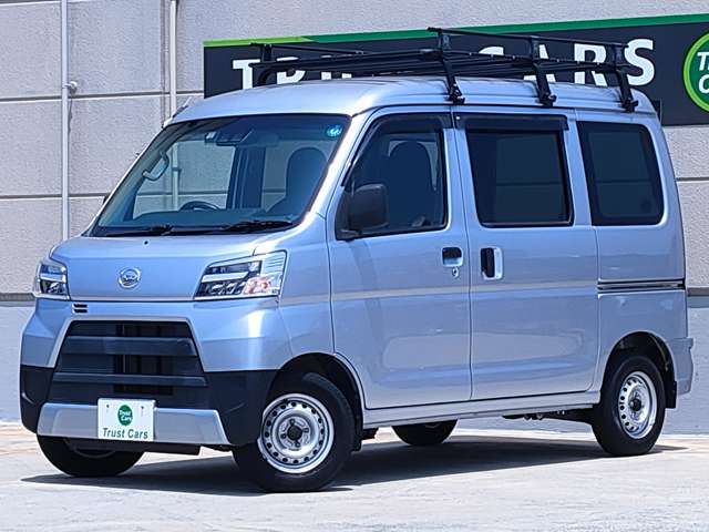 Daihatsu Hijet Cargo 10