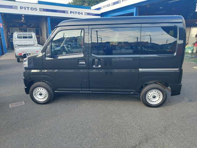 Toyota Pixis Van 10
