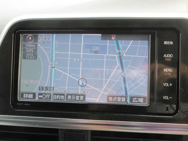 Toyota Sienta 7