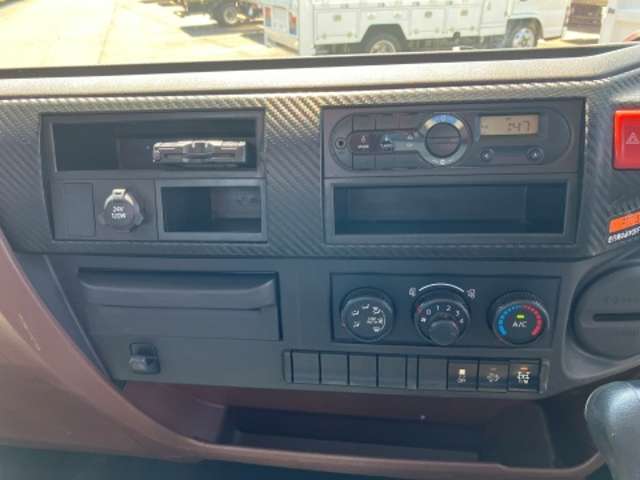 Hino Ranger 12