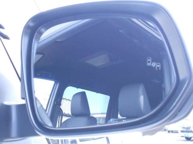 Toyota Voxy 5