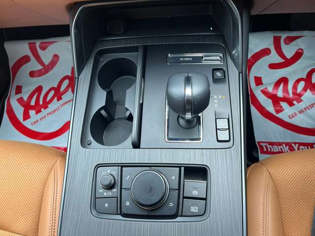 Mazda CX-60 8
