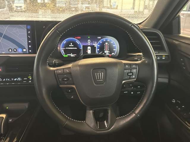 Toyota Crown Sport 9