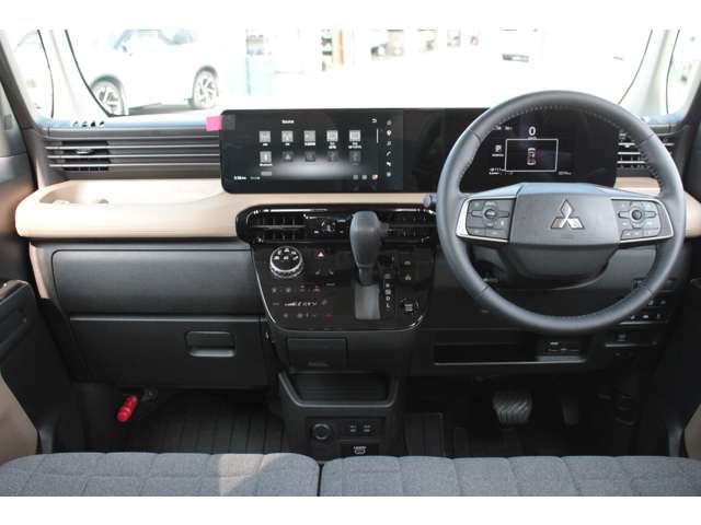Mitsubishi Delica Mini 5