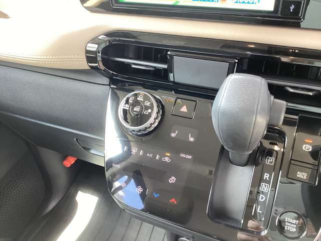 Mitsubishi Delica Mini 7