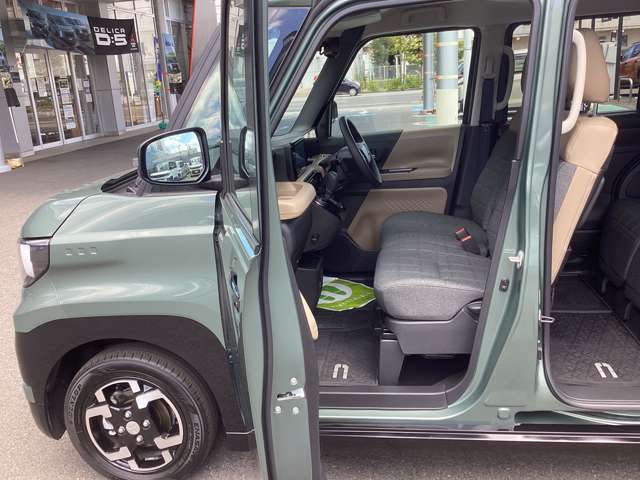 Mitsubishi Delica Mini 10