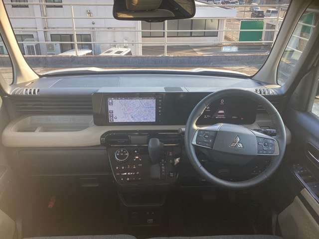 Mitsubishi Delica Mini 6