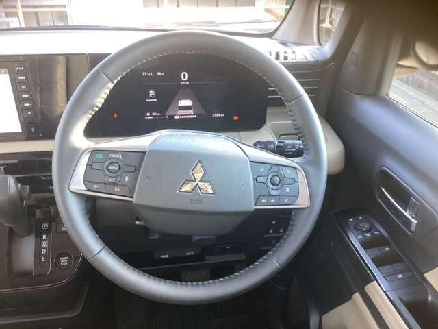 Mitsubishi Delica Mini 10