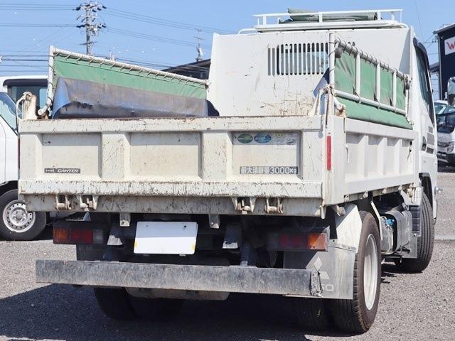 Mitsubishi Fuso Canter 3