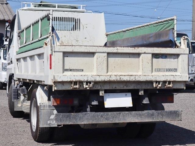 Mitsubishi Fuso Canter 4