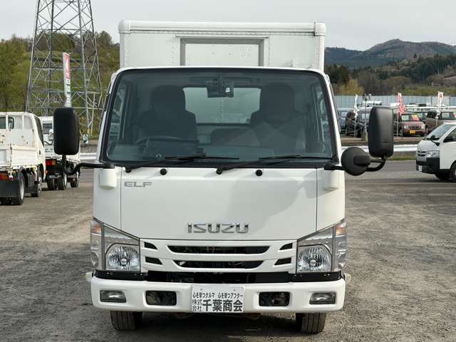 Isuzu Elf 2