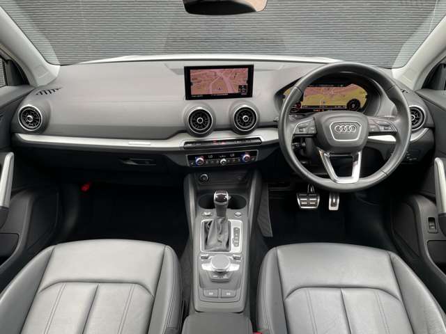 Audi Q2 6