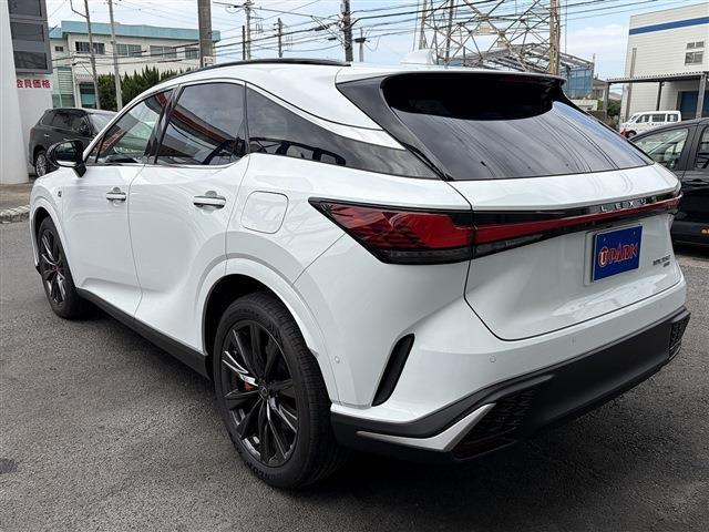 Lexus RX 7