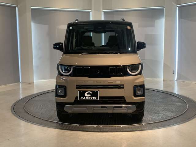 Mitsubishi Delica Mini 5