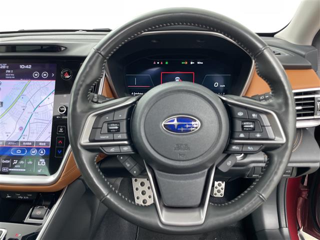Subaru Legacy Outback 11