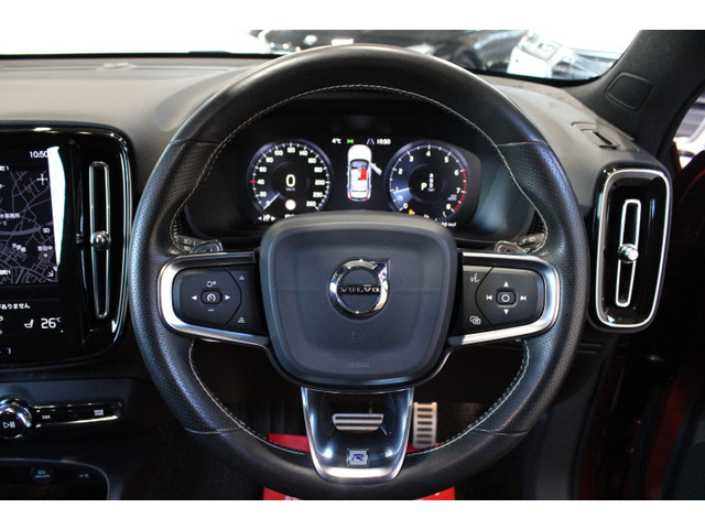 Volvo XC40 11