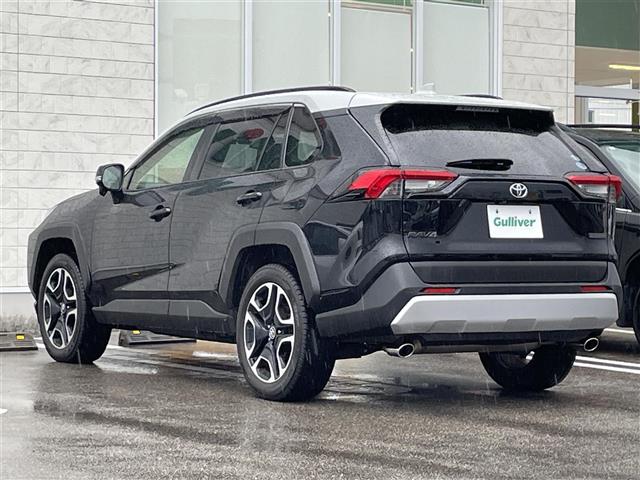 Toyota RAV4 9