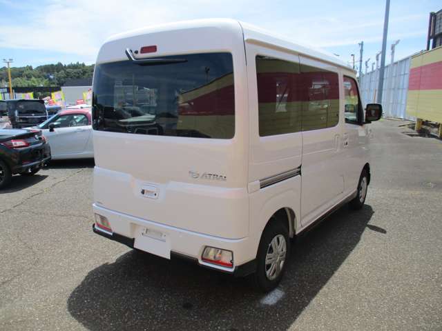 Daihatsu Atrai 8