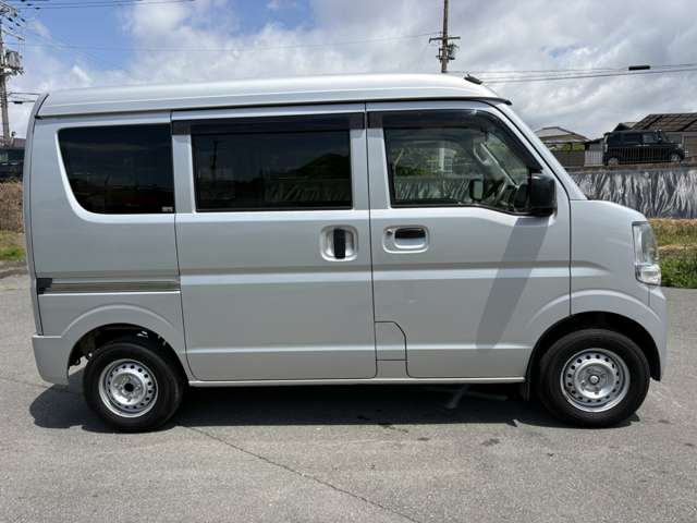 Nissan NV100 Clipper 11