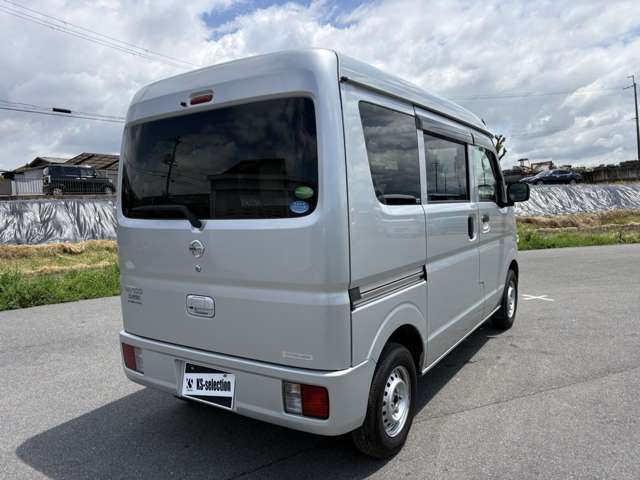 Nissan NV100 Clipper 12