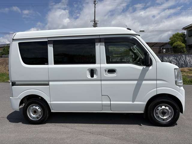Nissan NV100 Clipper 11