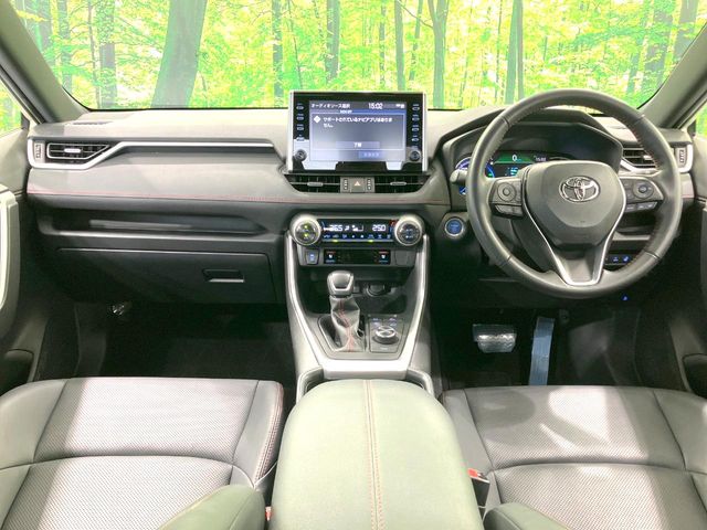 Toyota RAV4 PHV 3