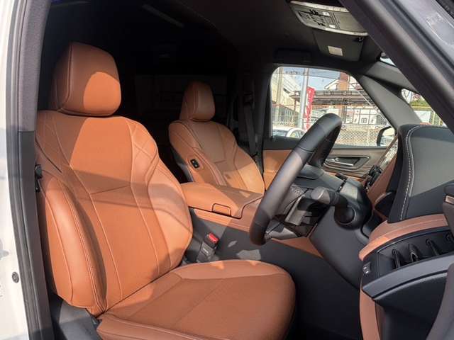 Toyota Vellfire 5