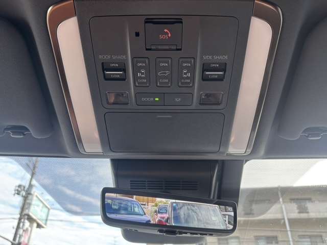 Toyota Vellfire 7