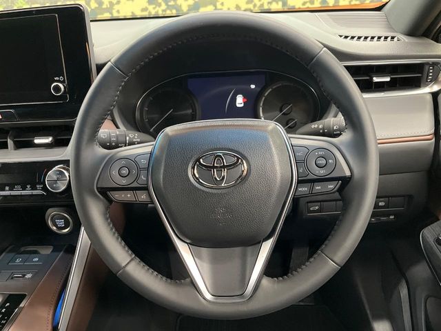 Toyota Harrier 11