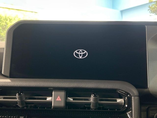 Toyota Land Cruiser 250 4