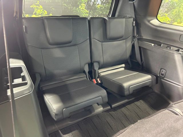 Toyota Land Cruiser 250 10