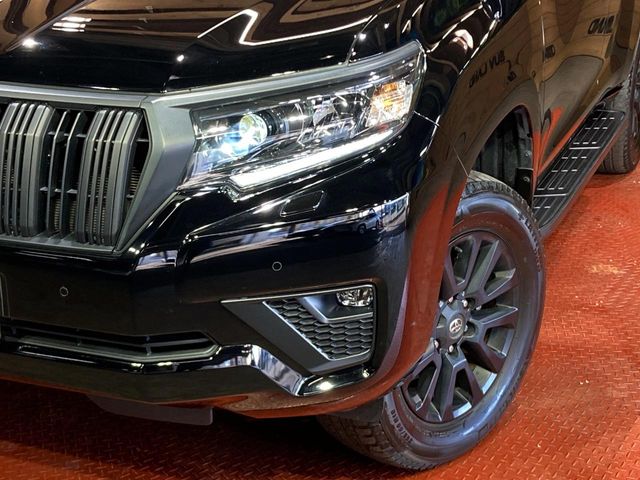 Toyota Land Cruiser Prado 12