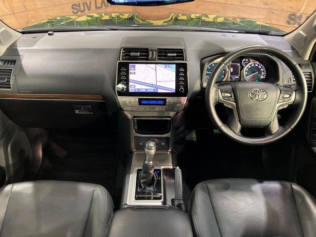 Toyota Land Cruiser Prado 2