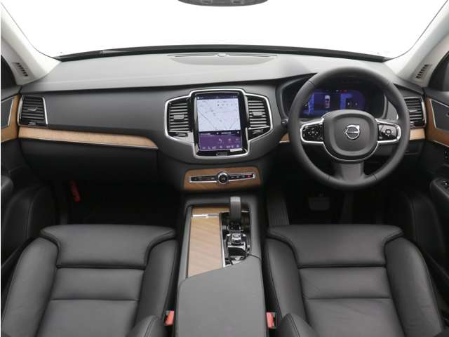 Volvo XC90 4