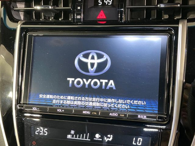 Toyota Harrier 3