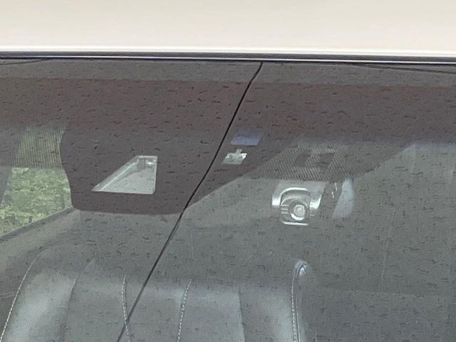 Toyota Harrier 5